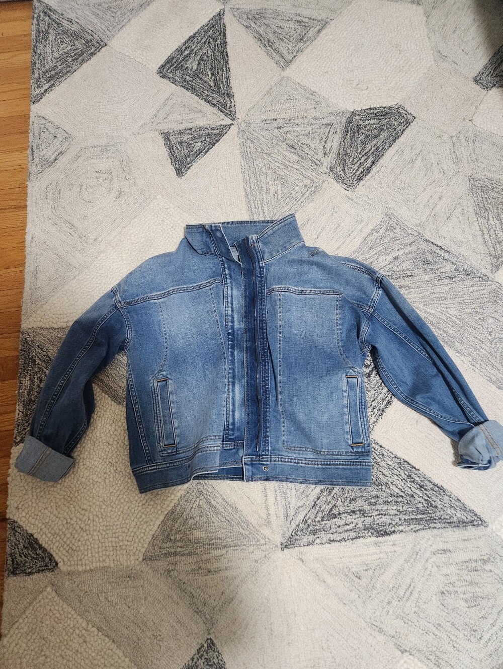 upwest cropped stretchy denim jacket medium
